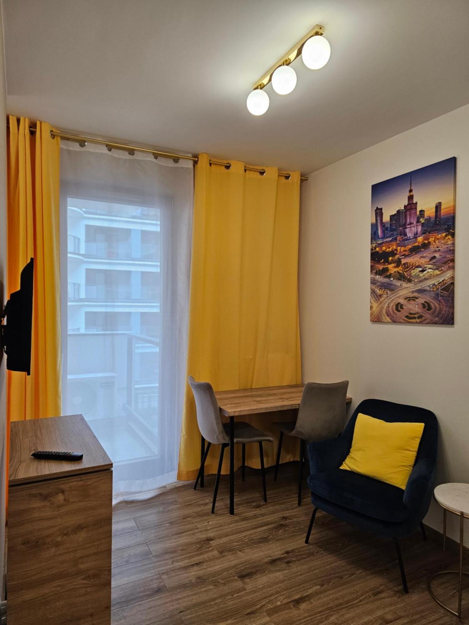 Apartamenty Wola Tower 华沙 外观 照片