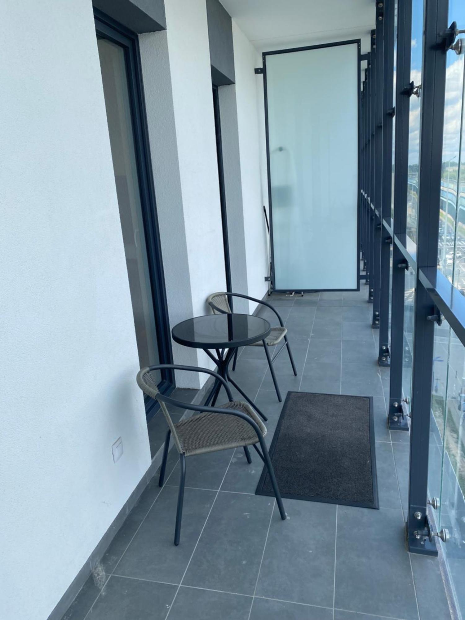 Apartamenty Wola Tower 华沙 外观 照片